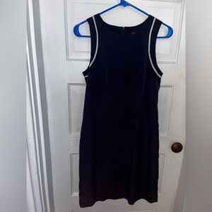 Banana Republic Classic Sleeveless Navy Shift Dress with Contrast Trim